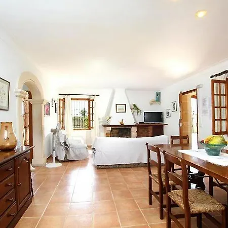 Beautiful In Port By Renthousing Villa Pollensa