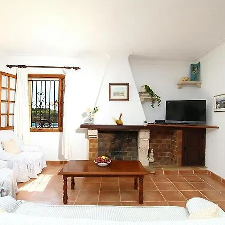 Beautiful In Port By Renthousing Villa Pollensa