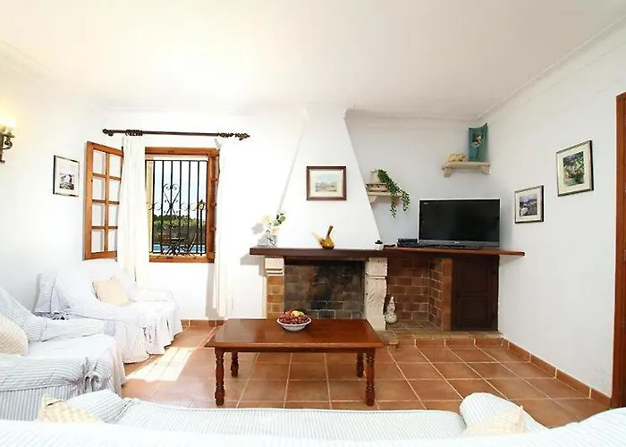 Beautiful In Port By Renthousing Villa Pollensa