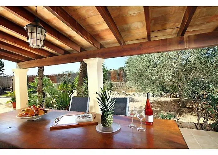 Beautiful In Port By Renthousing Pollensa